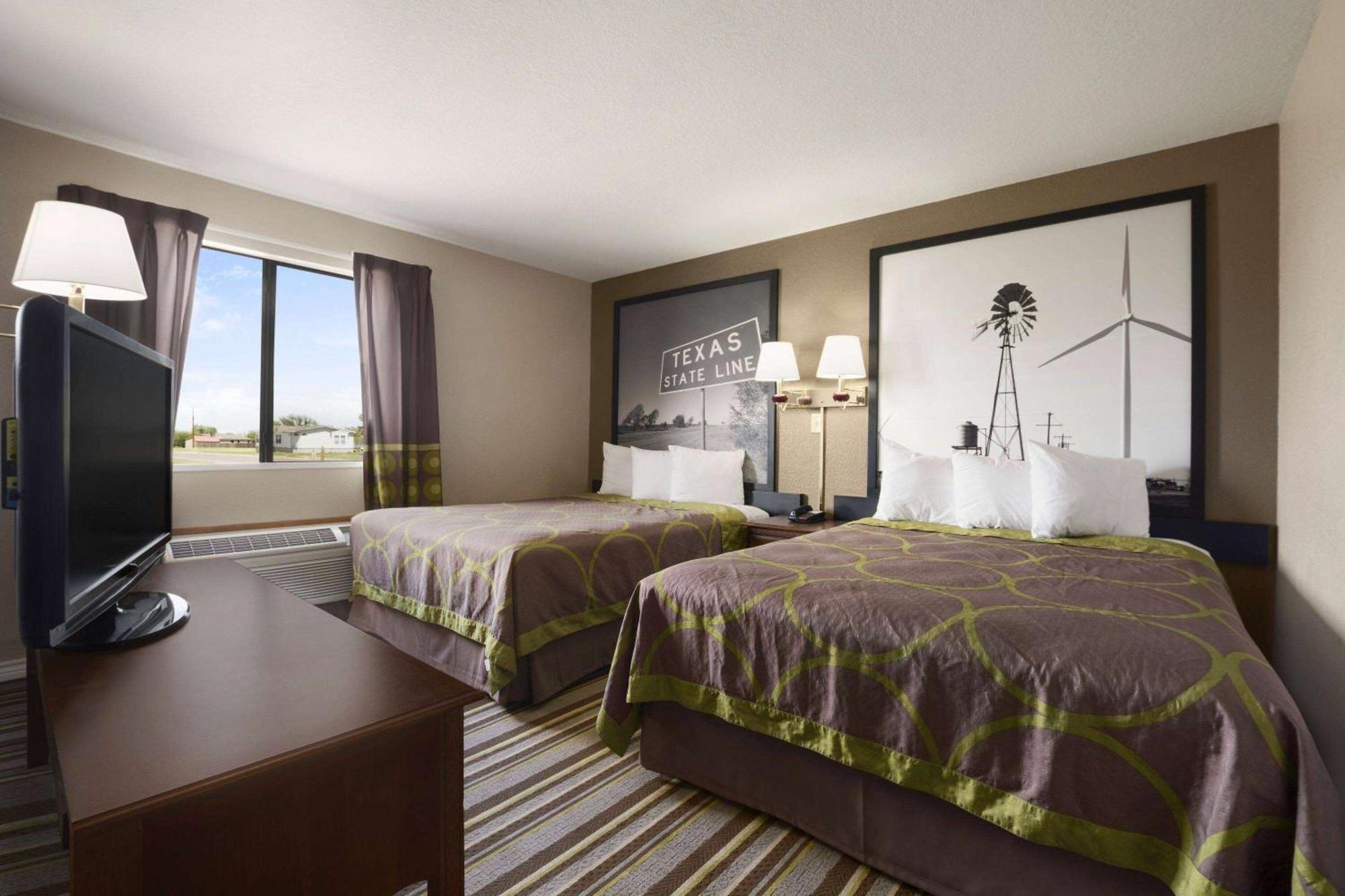 Super 8 By Wyndham Childress Motel Eksteriør billede